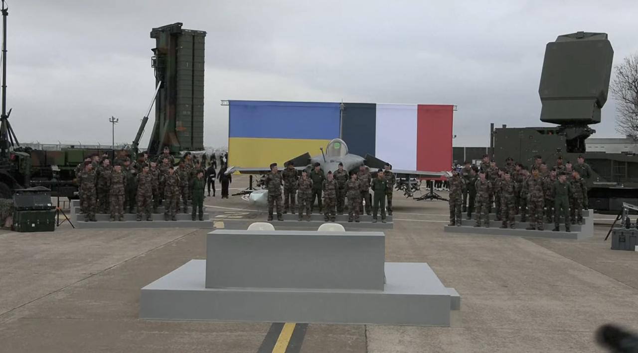 Україна та Франція: Історична угода щодо зброї